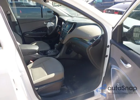 2017 Hyundai Santa Fe Sport 2.4L from USA, damaged, VIN 5NMZTDLB2HH019261